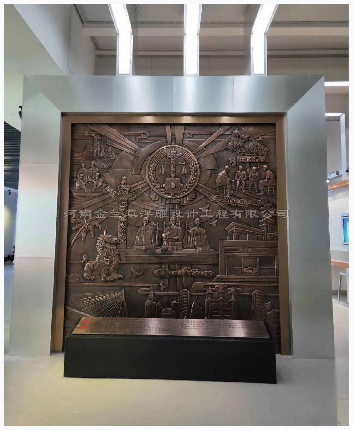 ��d�~����S��